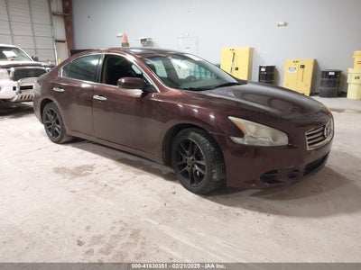 NISSAN MAXIMA 2014