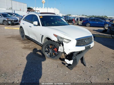 INFINITI QX70 2014