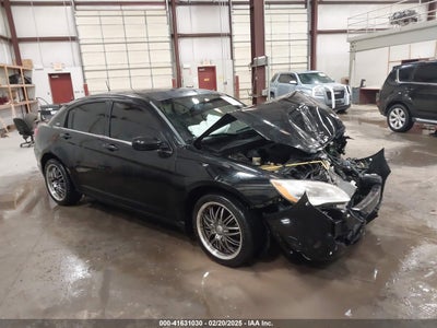 CHRYSLER 200 2014
