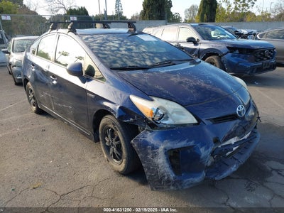 TOYOTA PRIUS 2012