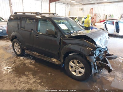 NISSAN PATHFINDER 2011