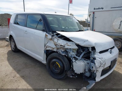 SCION XB 2014