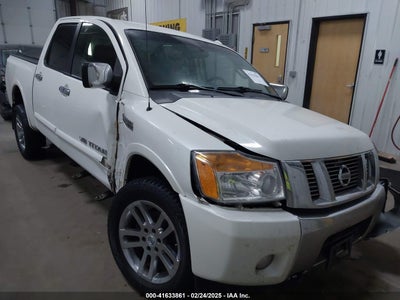 NISSAN TITAN 2014