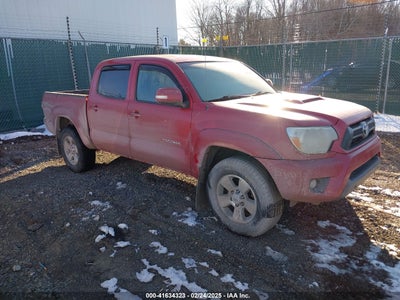 TOYOTA TACOMA 2015