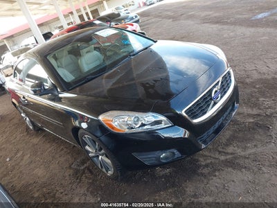 VOLVO C70 2011