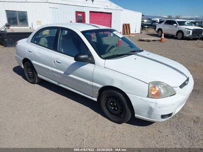 KIA RIO 2003