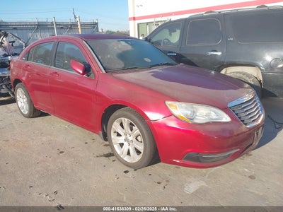 CHRYSLER 200 2013