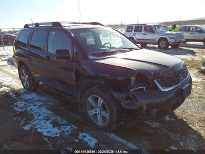 MITSUBISHI ENDEAVOR 2011