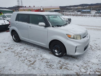 SCION XB 2012