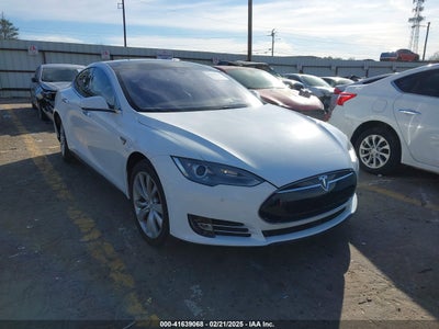 TESLA MODEL S 2014