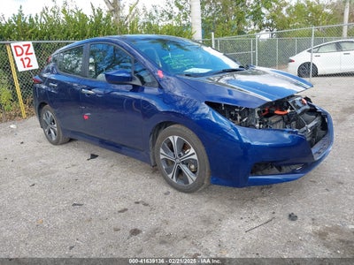 NISSAN LEAF 2021
