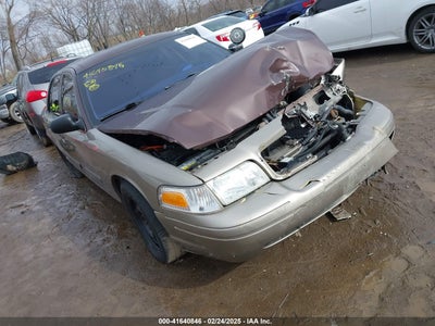 FORD CROWN VICTORIA 2008
