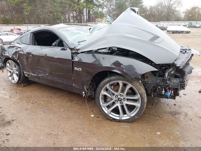 FORD MUSTANG 2022