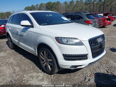 AUDI Q7 2015