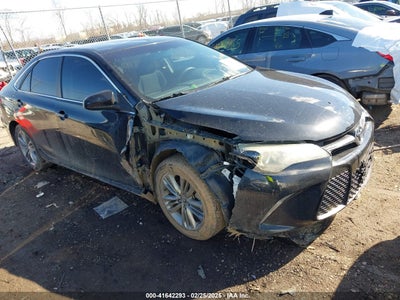 TOYOTA CAMRY 2015