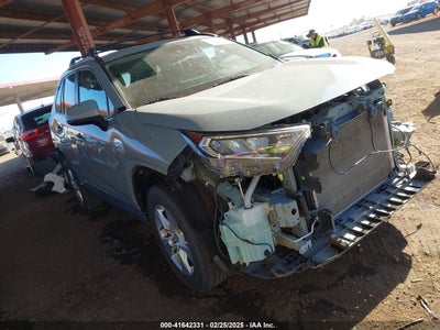 TOYOTA RAV4 2021