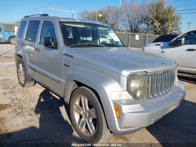 JEEP LIBERTY 2012