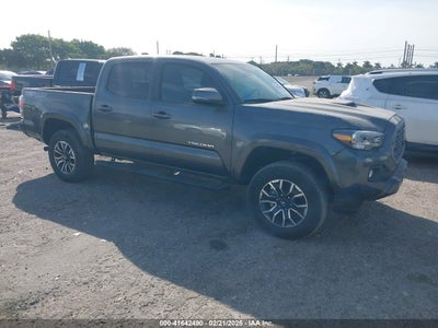 TOYOTA TACOMA 2022