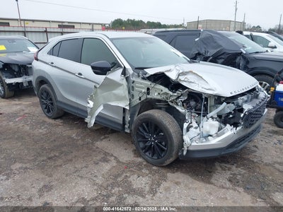MITSUBISHI ECLIPSE CROSS 2024