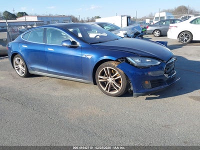 TESLA MODEL S 2015