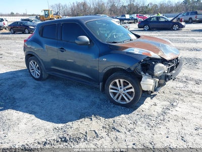 NISSAN JUKE 2011