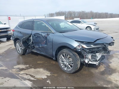TOYOTA VENZA 2024