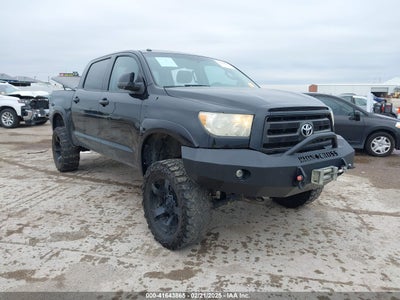 TOYOTA TUNDRA 2011