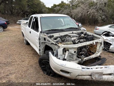 TOYOTA TUNDRA 2002