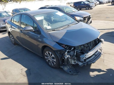 TOYOTA PRIUS PRIME 2022