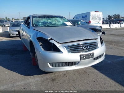 INFINITI G37 2008