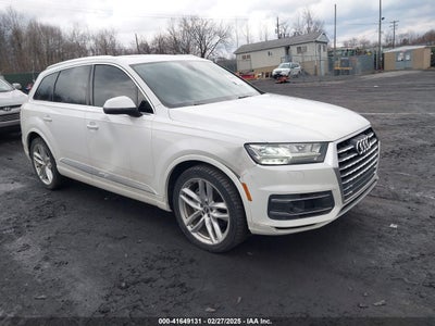 AUDI Q7 2017