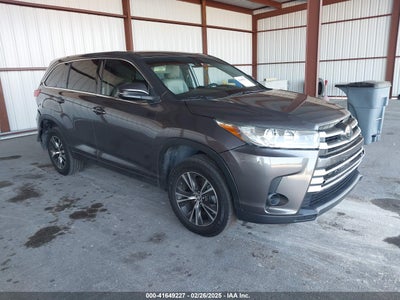 TOYOTA HIGHLANDER 2017