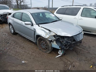 CHRYSLER 200 2012