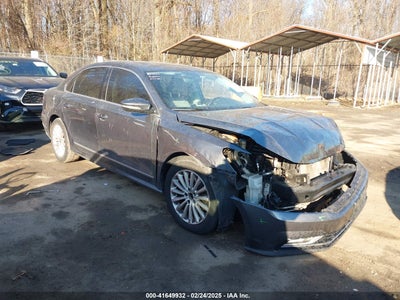 VOLKSWAGEN PASSAT 2016