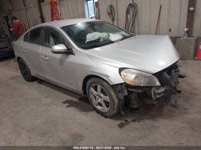 VOLVO S60 2012