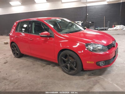 VOLKSWAGEN GOLF 2014