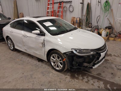 CHRYSLER 200 2015