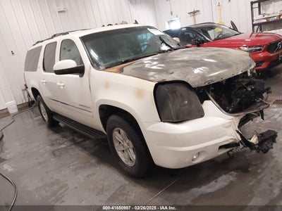 GMC YUKON XL 1500 2011