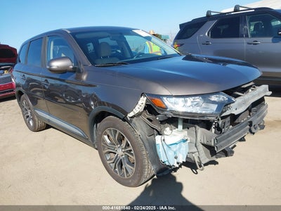 MITSUBISHI OUTLANDER 2016