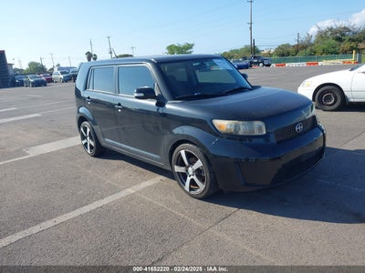 SCION XB 2010