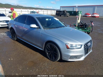 AUDI A4 2015