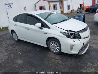 TOYOTA PRIUS PLUG-IN 2012