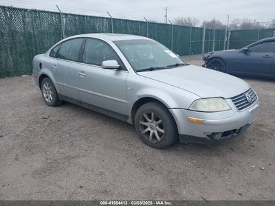 VOLKSWAGEN PASSAT 2004