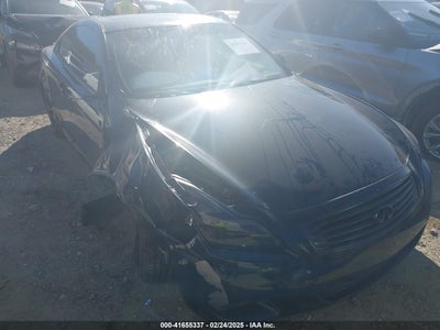 INFINITI G37 2012