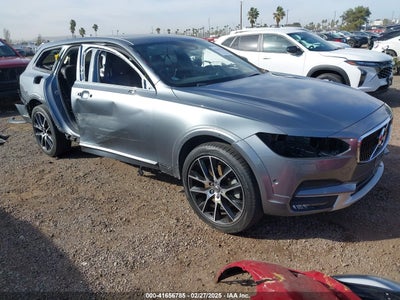 VOLVO V90 CROSS COUNTRY 2017