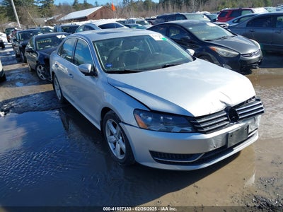 VOLKSWAGEN PASSAT 2012