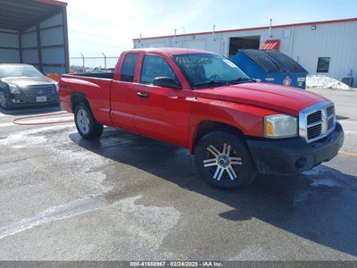 DODGE DAKOTA 2006