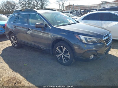 SUBARU OUTBACK 2018