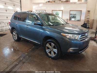 TOYOTA HIGHLANDER 2012