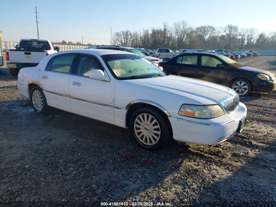 LINCOLN TOWN CAR 2005